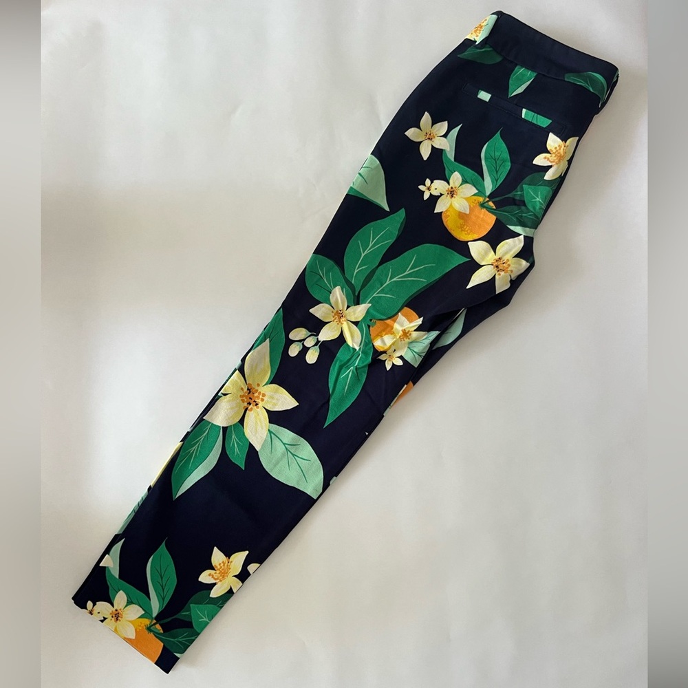Old Navy Floral Print Pixi Pants - Picture 2 of 6